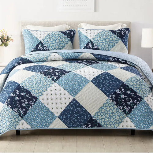Boho Floral Patchwork Reversible Quilt Set - Ultra Soft 3-Piece Bedspread