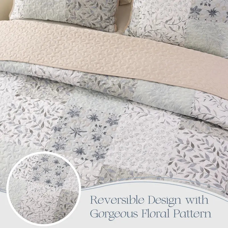 Boho Floral Patchwork Reversible Quilt Set - Ultra Soft 3-Piece Bedspread
