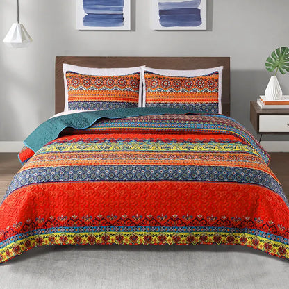 Boho Floral Patchwork Reversible Quilt Set - Ultra Soft 3-Piece Bedspread